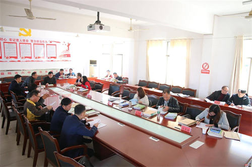 益阳市第六中学：市教科院专家深入课堂开展教学视导(图3)