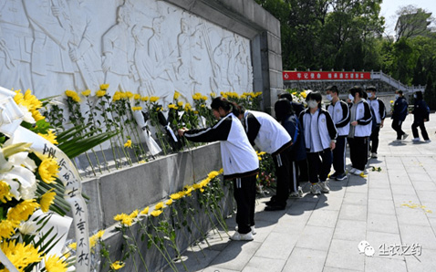 2022清明祭英烈(图3)