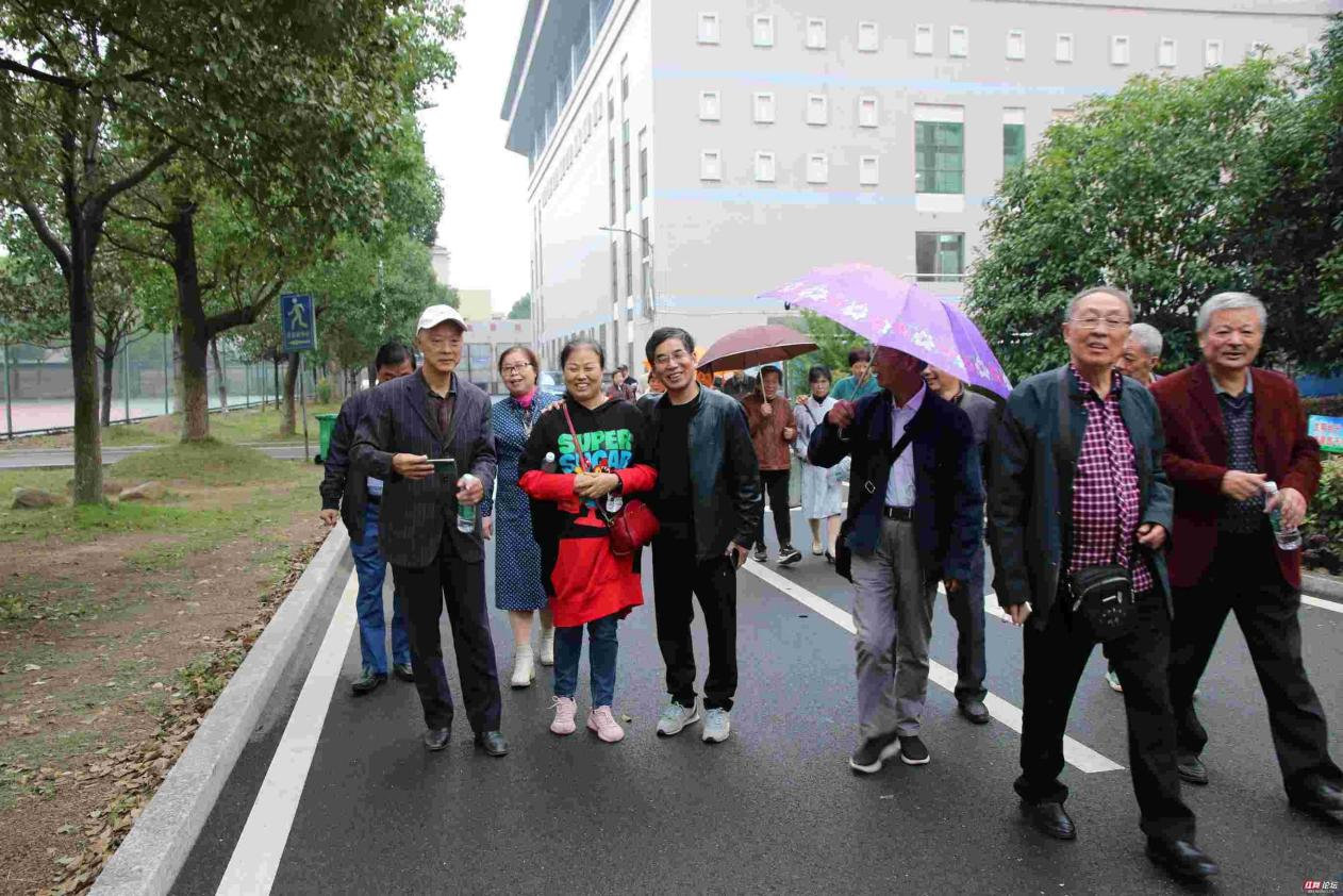 九九重阳节，浓浓感恩情(图2)